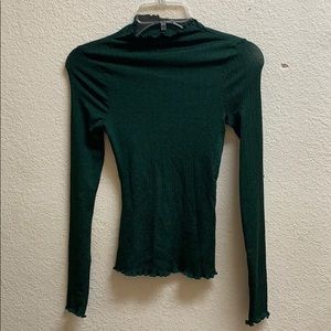 Stretchy long sleeve shirt